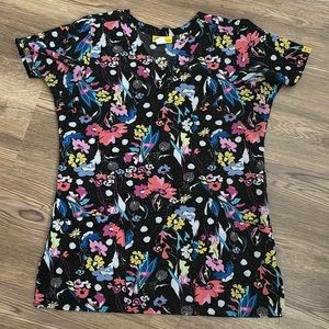 ⭐️Scrub top⭐️